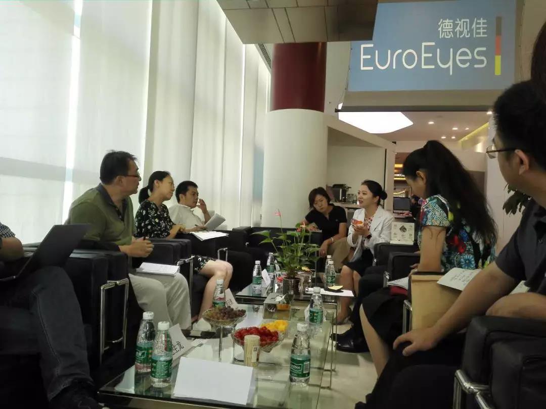 国务院督察组莅临指导德视佳眼科北京诊所